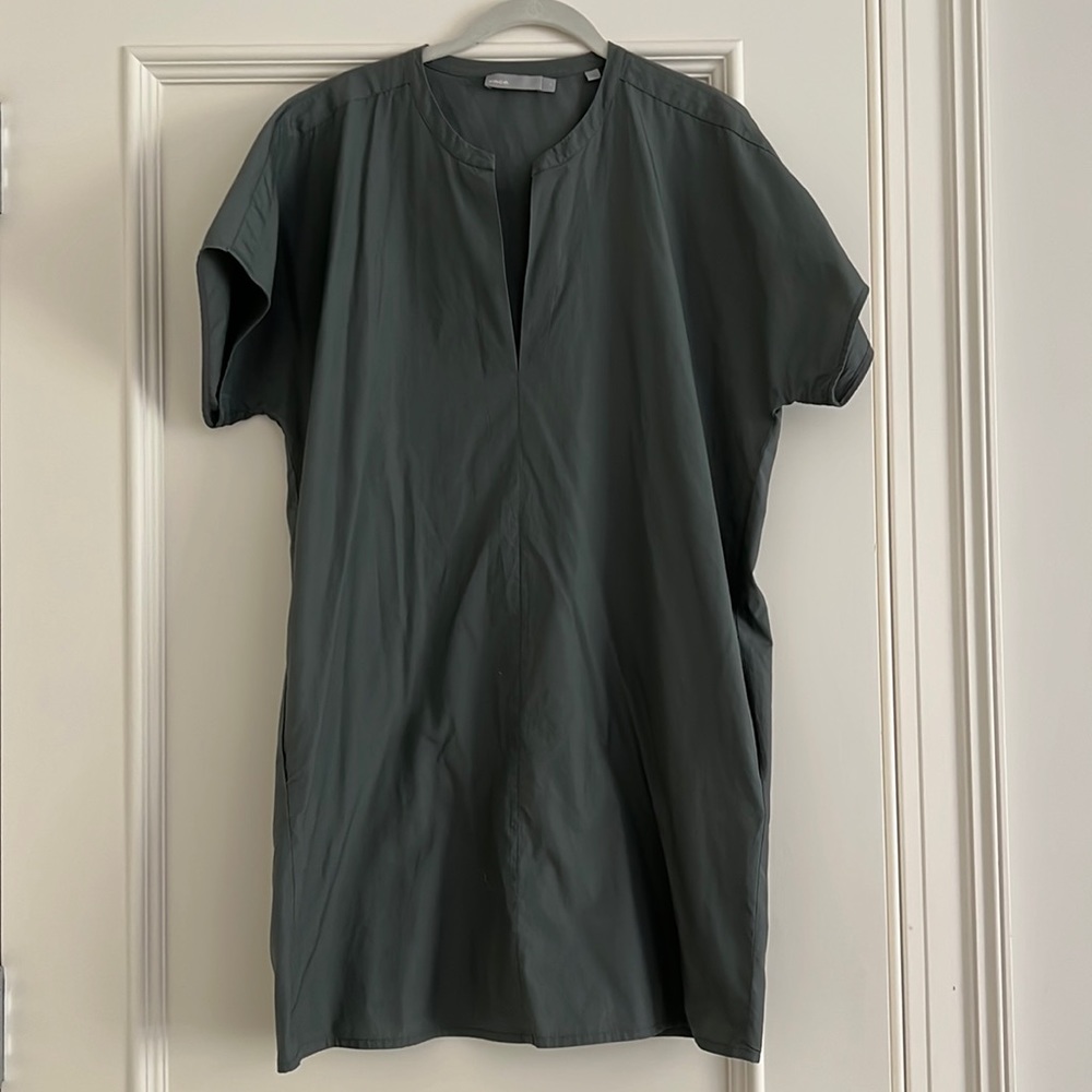 Vince easy cotton t-shirt dress. Barely worn.